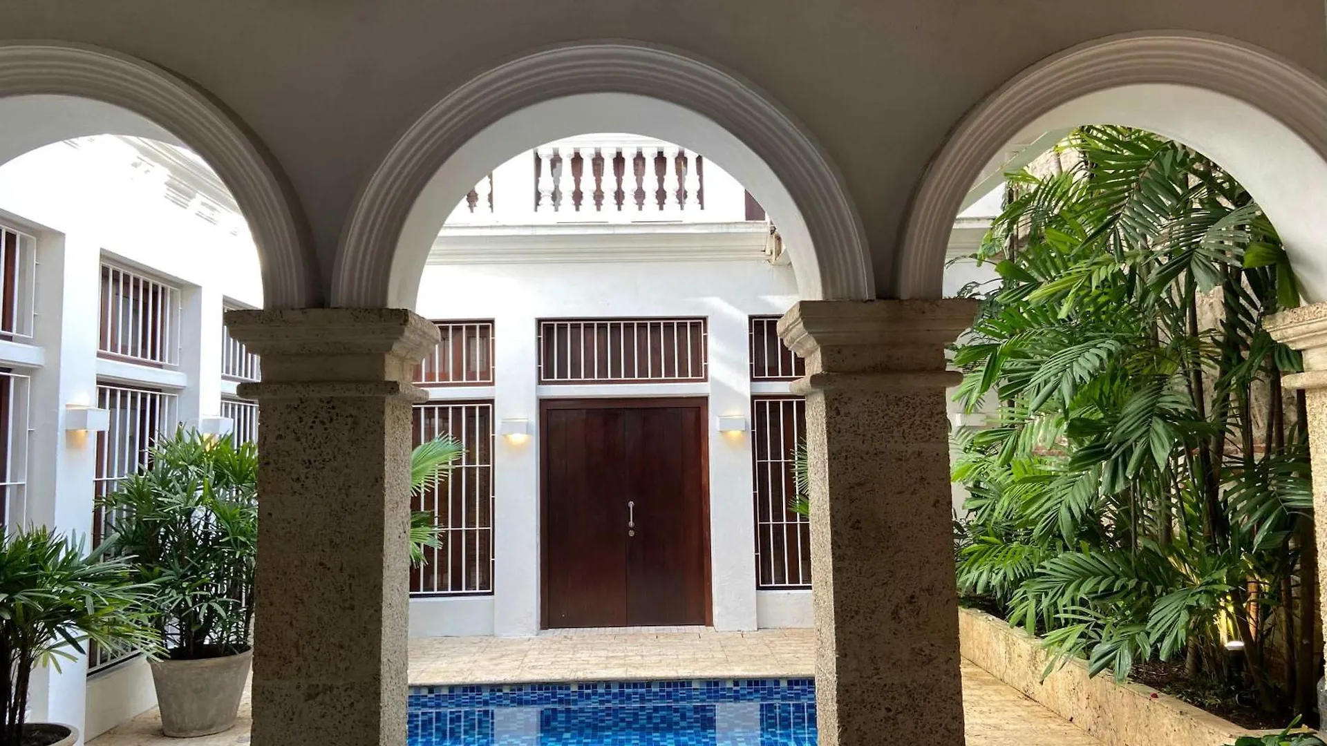 Feriehus Sophisticated 3Br House With Pool And Ac In Ciudad Amurallada Cartagena